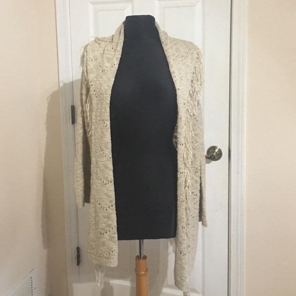 Cal Style Sweaters - 🍂🍁Long knit cardigan.🍂🍁